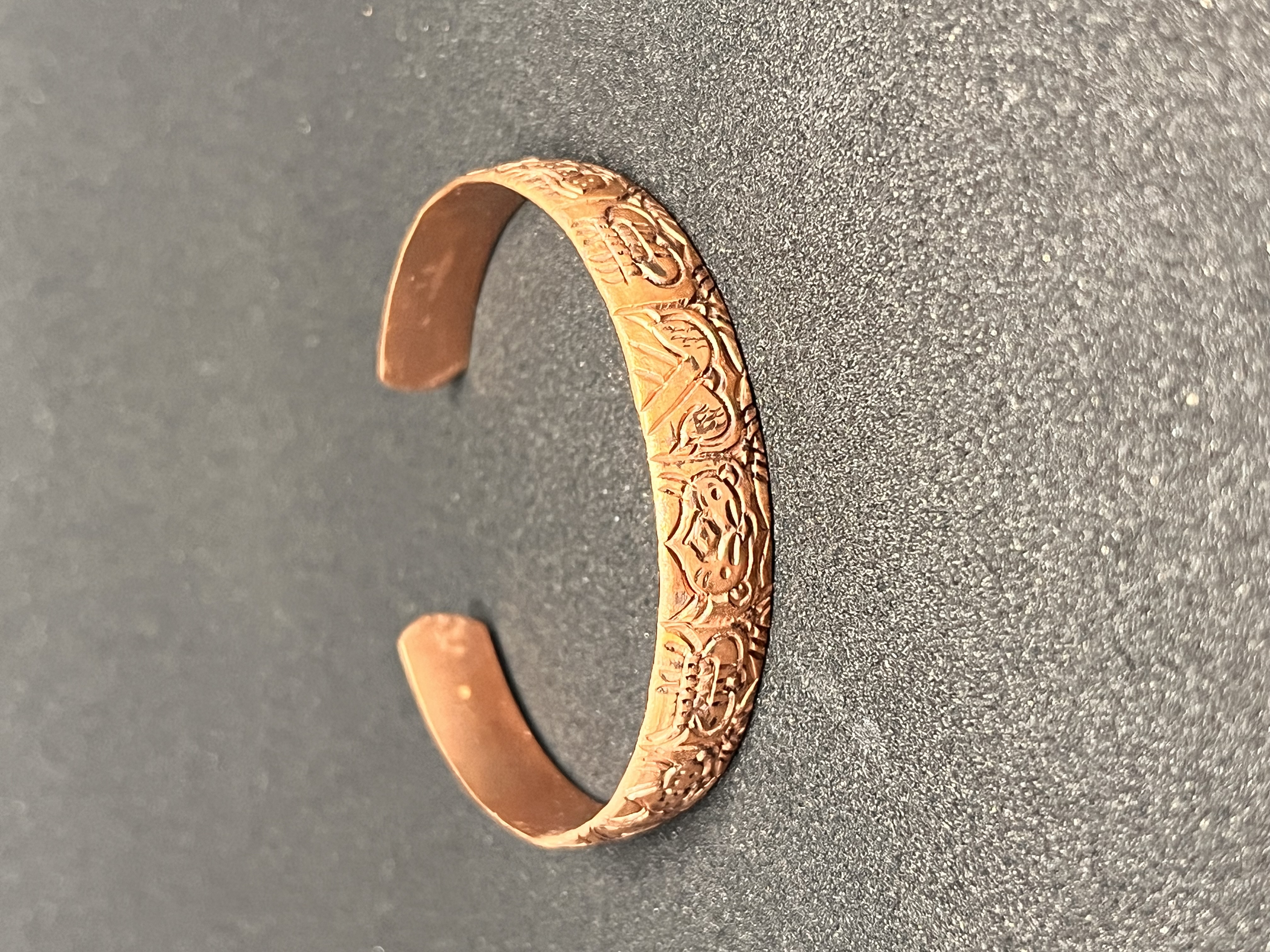 Kupferarmreif handgemacht aus Nepa
